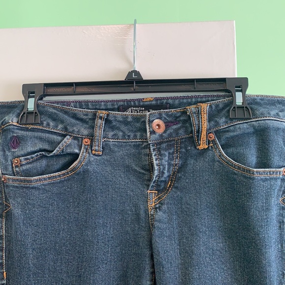 Volcom Jeans - Picture 2 of 6